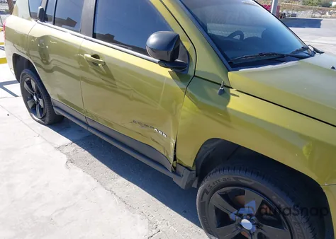 2012 Jeep Compass Sport из США, поврежденный, VIN 1C4NJCBB5CD555090